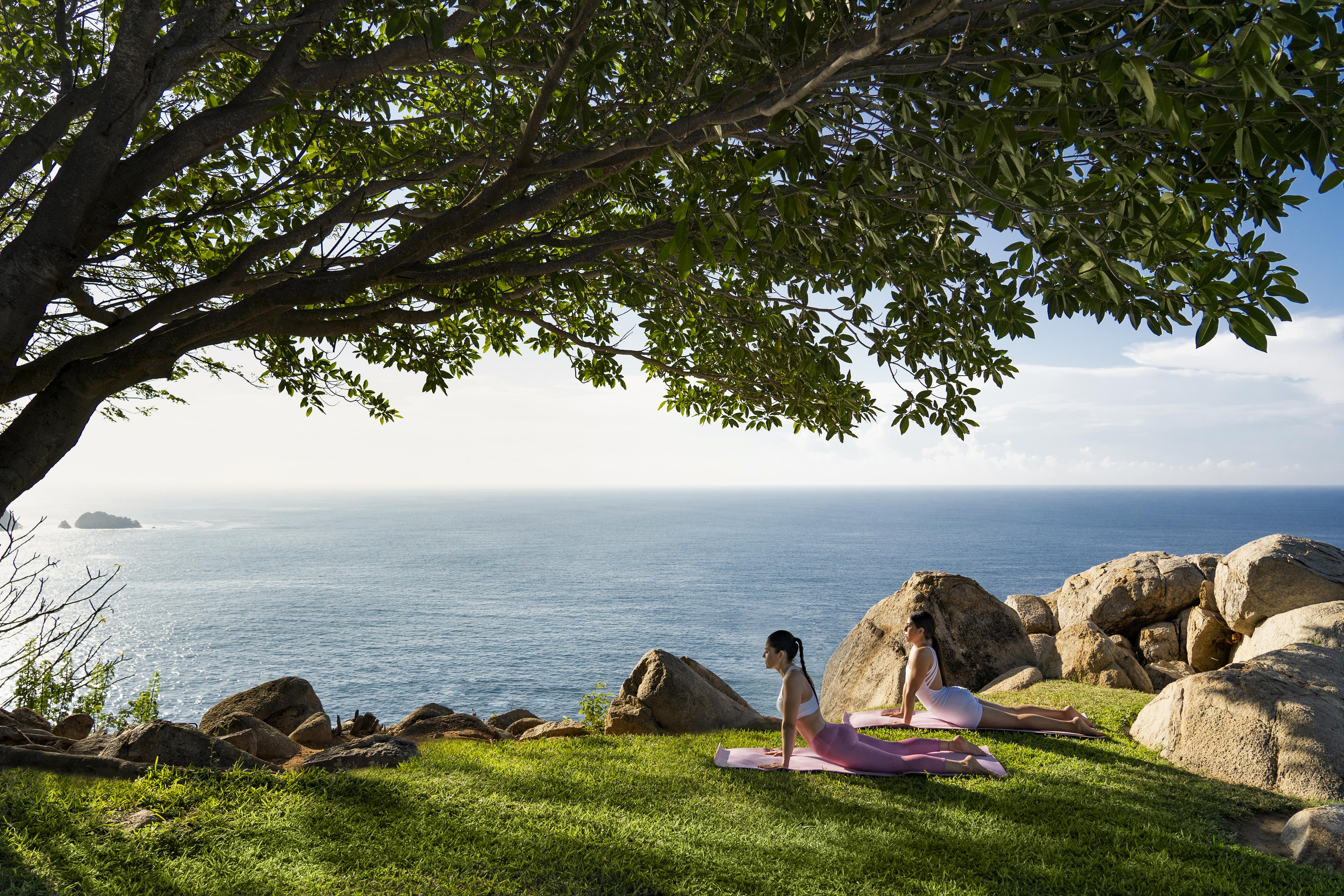 8 ways to live well header